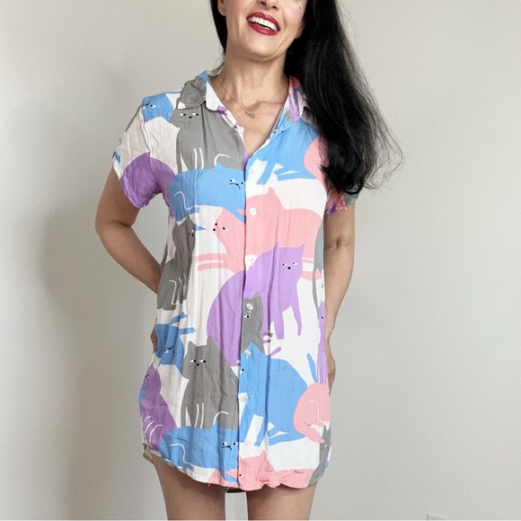 Rayon multicolored cat print top size small - Picture 4 of 4